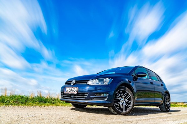 VW Golf VII 1,6 TDi 105 Comfortline DSG BMT 5d